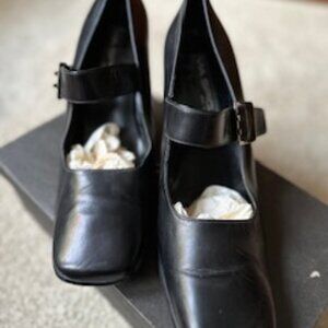 Via Spiga |  Mary Jane Square Toe Heel, Black (Size 11M)